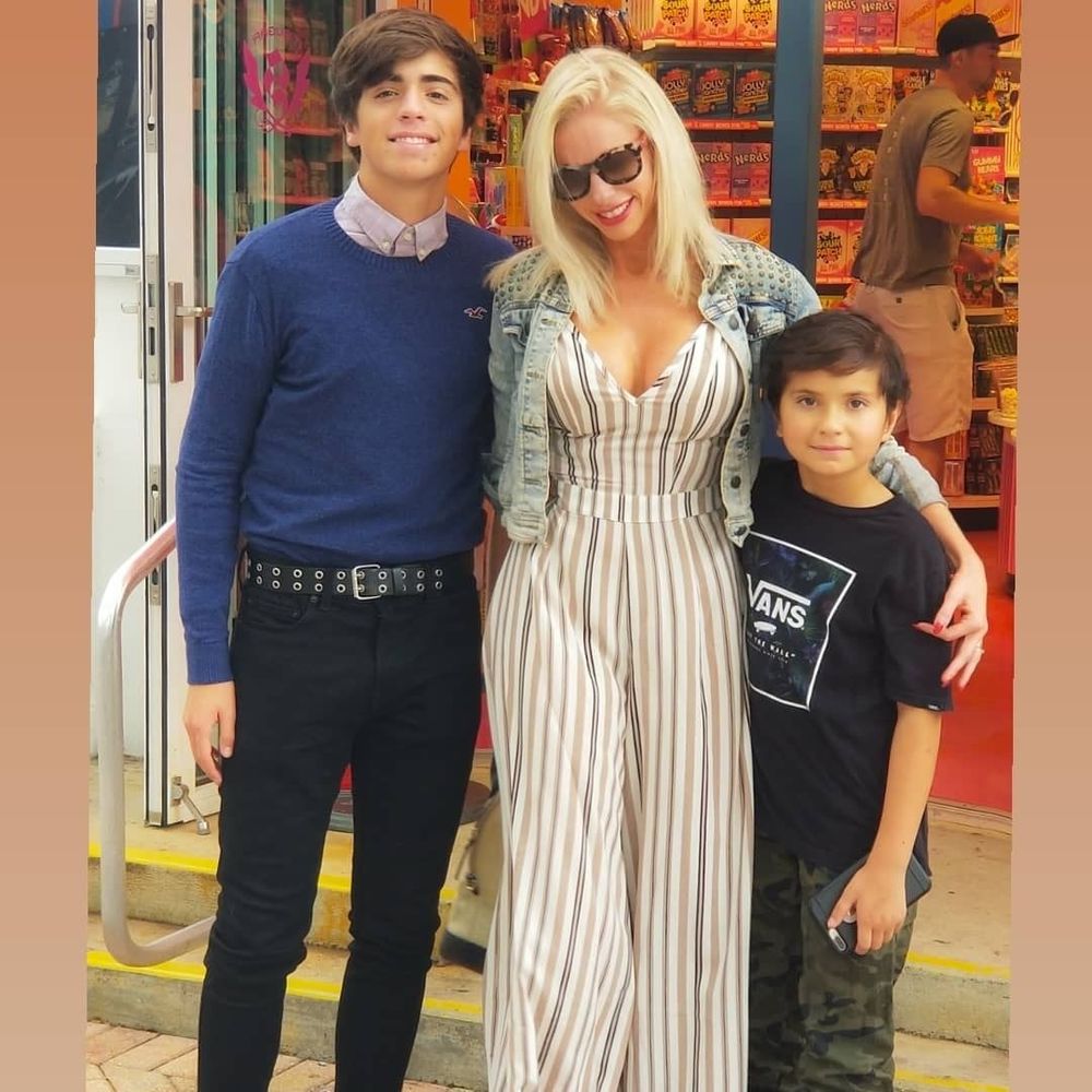 Meet your Posher, Rafaela